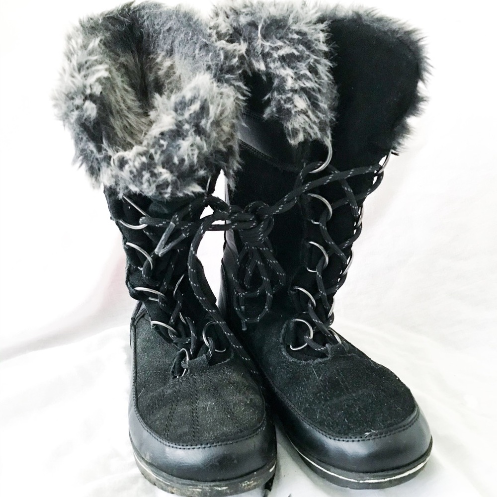 Leather and faux fur Champion winter boot